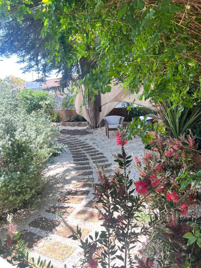 Ferienwohnung Tulipano Rosso Bari Exterior foto